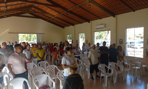 Fazenda de Porto Nacional (TO) recebe visita de antigos moradores de Pinheirópolis