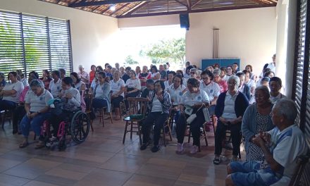 Cúria Rainha dos Apóstolos realiza encontro na Fazenda da Esperança em Serra