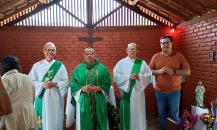 Fazenda de Alegre celebra 10 anos de Diaconato de Anselmo Lima
