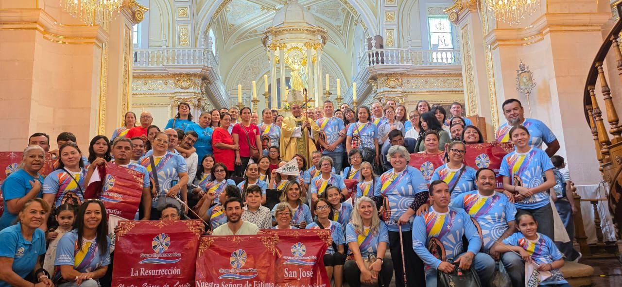 Fazenda da Esperança e GEV visitam Catedral de Aguascalientes
