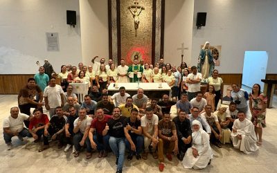 Peregrinos realizam encontro no Santuário de São Bento, em Sobral