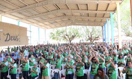 Encontro da Família da Esperança e Festa de São Francisco, em Poços das Trincheiras