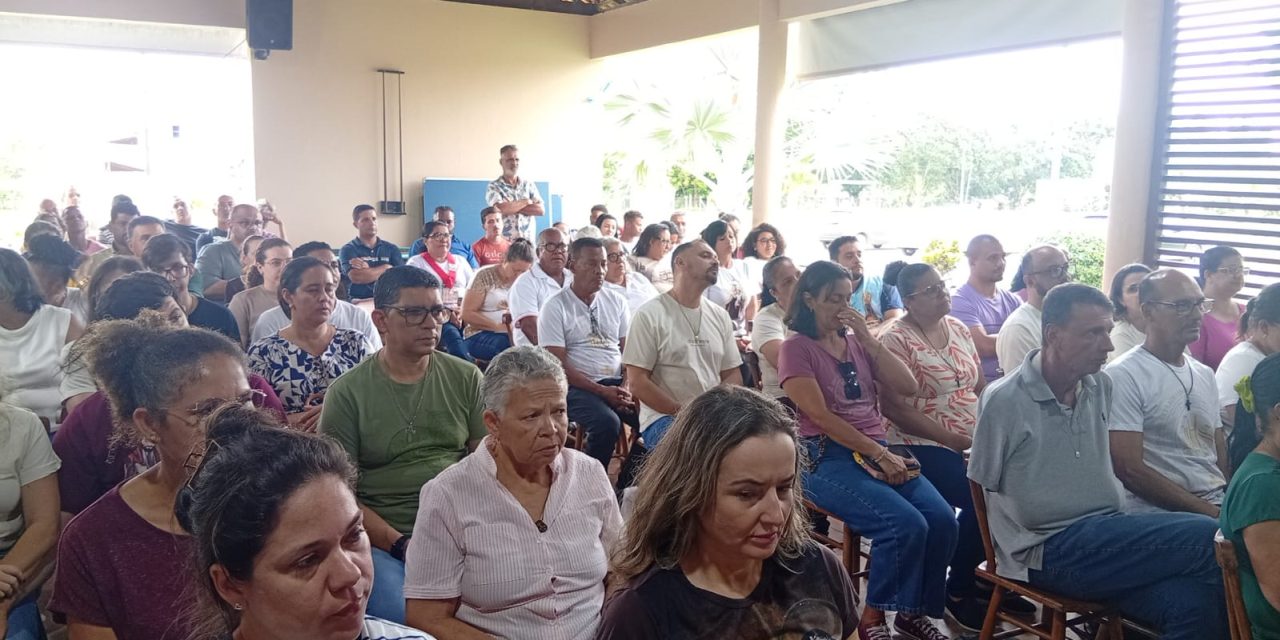 Fazenda da Serra recebe crismandos e GEV em dia especial