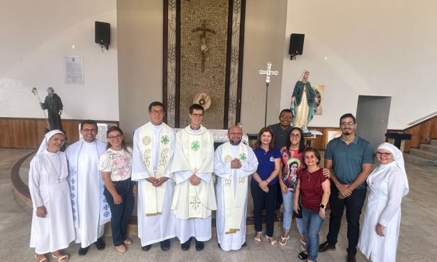 Padres Alemães visitam a Fazenda da Esperança em Sobral