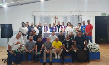 Encontro de responsáveis da região Brasil Central fortalece a missão da esperança