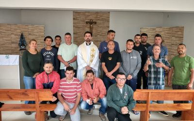Fazenda da Esperança recebe visita do Chanceler da Diocese de Itapetininga
