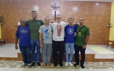 Fé e alegria em Alto Paraíso no encontro do dia do Es