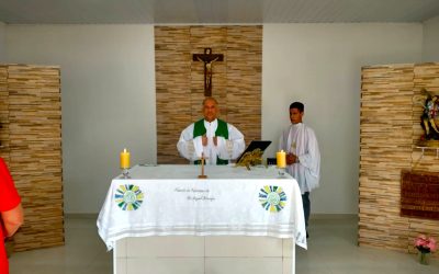 Padre da Congregação da Ressurreição do Senhor partilha testemunho com acolhidos