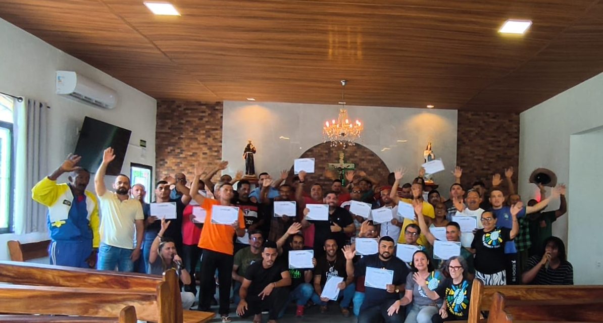 Retiro reúne ES, Fazenda da Esperança e GEV em Alhandra 