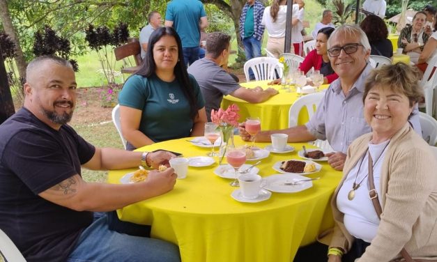 5º Café Colonial reúne comunidade na Fazenda em Guarará