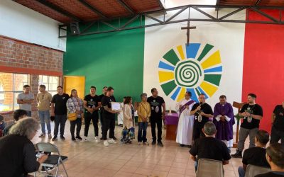 Esperança em ação: Certificado, Missa e Homenagem em Guadalajara
