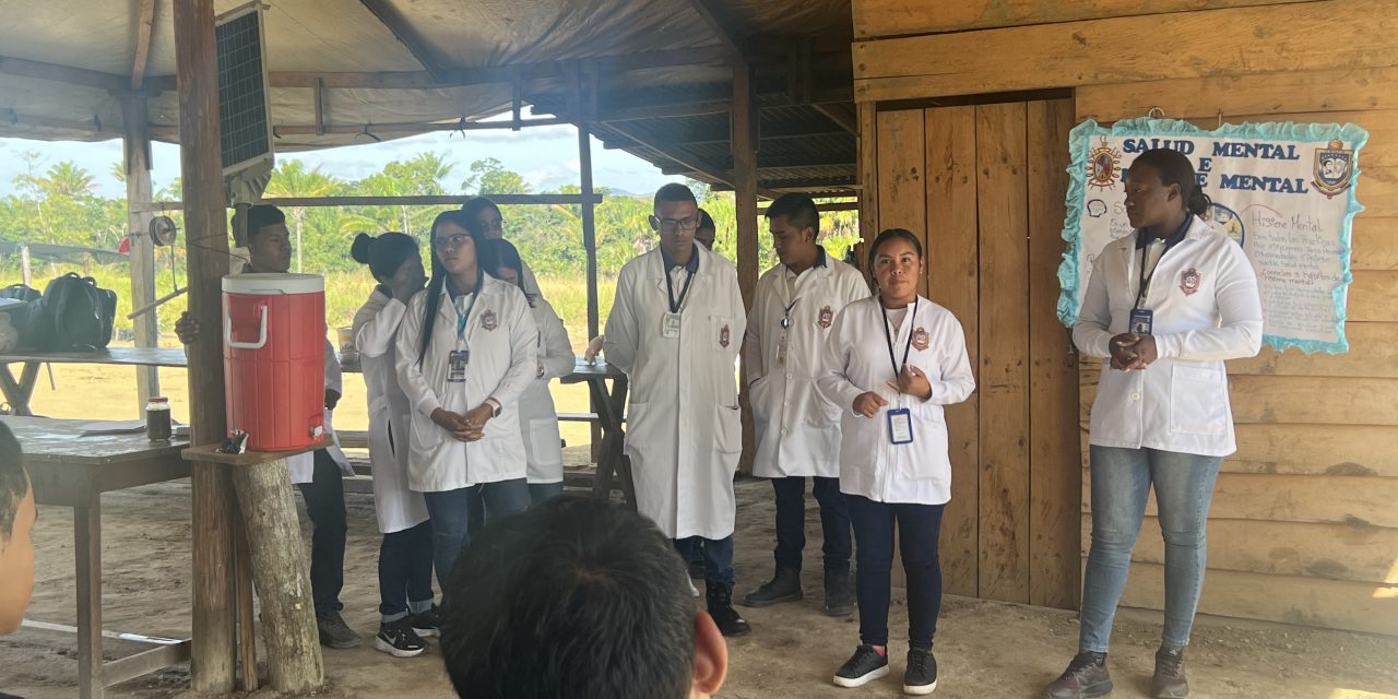 Estudantes da Universidade da Venezuela realizam atividades na Fazenda da Esperança