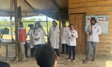 Estudantes da Universidade da Venezuela realizam atividades na Fazenda da Esperança