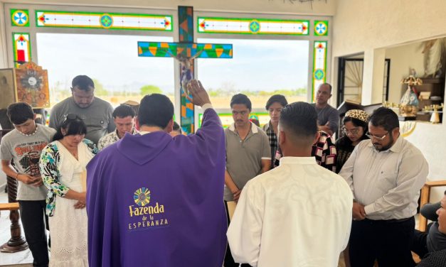 Visitas e certificados na Fazenda de Aguascalientes