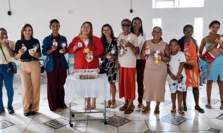 Mães que acreditam: homenagem toca corações na Fazenda de Poço das Trincheiras
