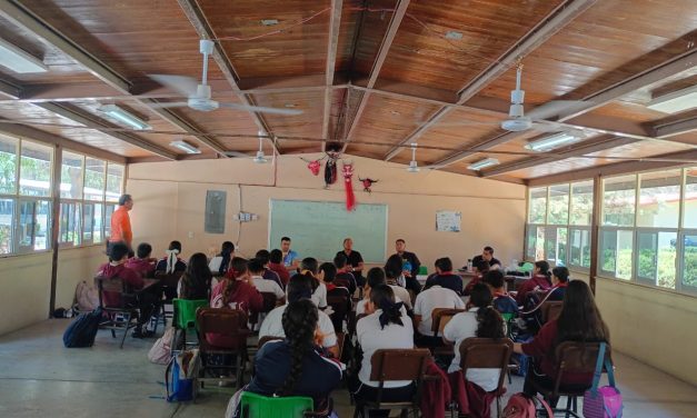 Fazenda da Esperança leva mensagem contra o vício a estudantes do Zacatecas