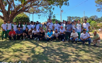 Jovens conhecem método de recuperação da Fazenda da Esperança em visita educativa
