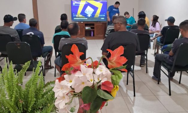Fortalecendo a recuperação: Fazenda e NA trocam experiências de vida