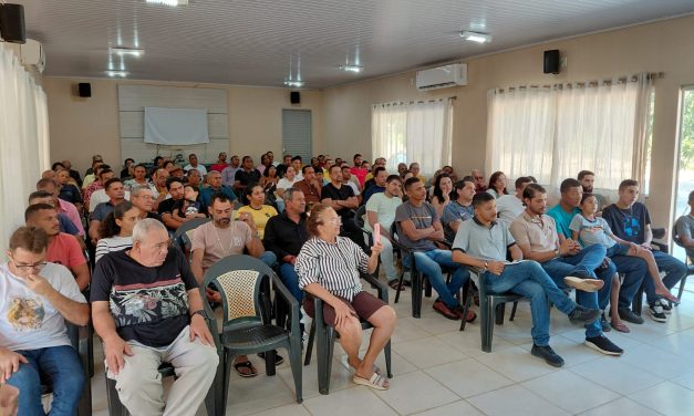 Missa com Dom Philip marca entrega de certificado na Fazenda de Lajeado