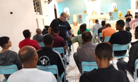Perdão e partilha marcam encontro na Fazenda de Poço das Trincheiras