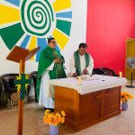 Após ordenação, Padre Raymundo Fagner é recebido com festa na Fazenda de Guadalajara