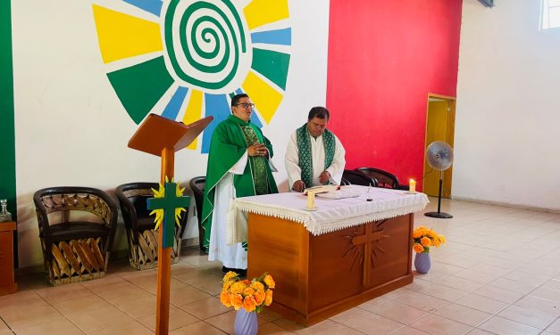 Após ordenação, Padre Raymundo Fagner é recebido com festa na Fazenda de Guadalajara