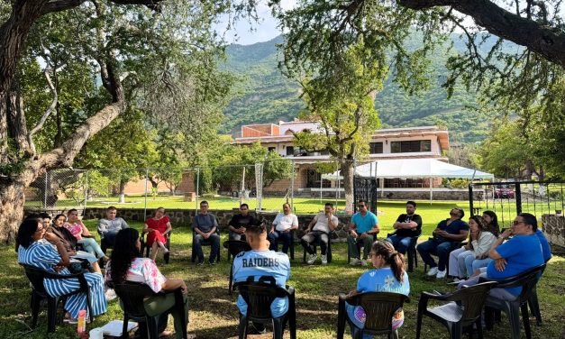 Es de Chapala celebram perseverança e missão em encontro