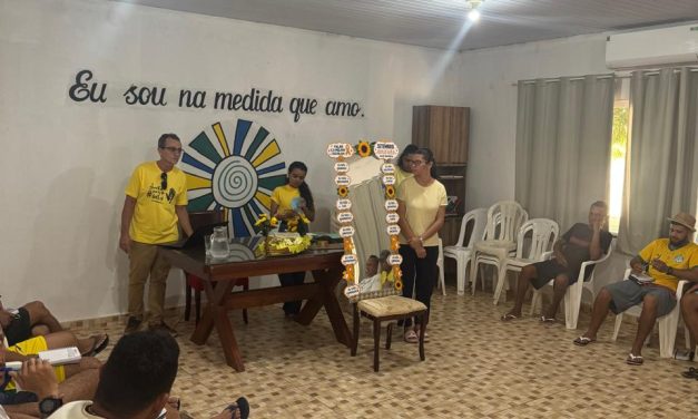 Alunos de Psicologia Promovem Ação Sobre o Setembro Amarelo