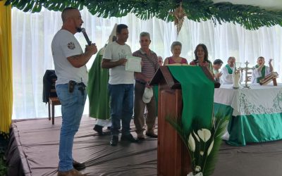 Festa de São Francisco e Entrega de Certificados Marcam Domingo de Alegria na Fazenda de Guarará (MG)